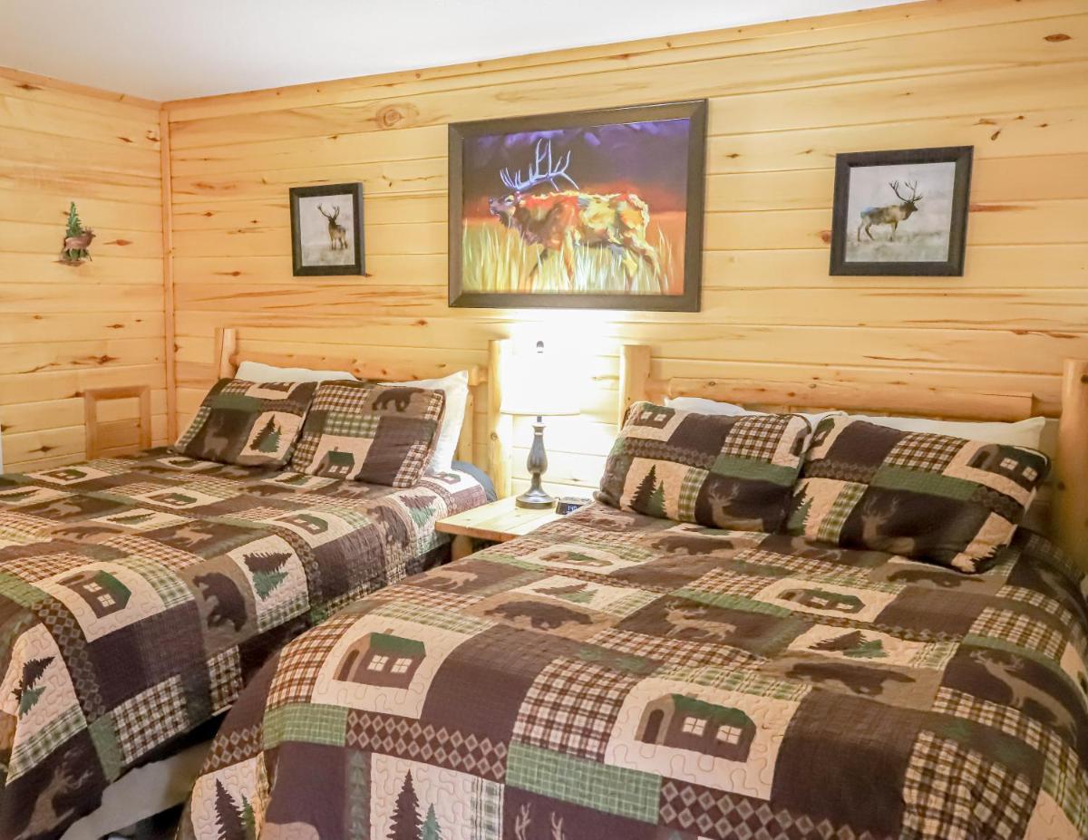 Popular attractions Area Nearby Property